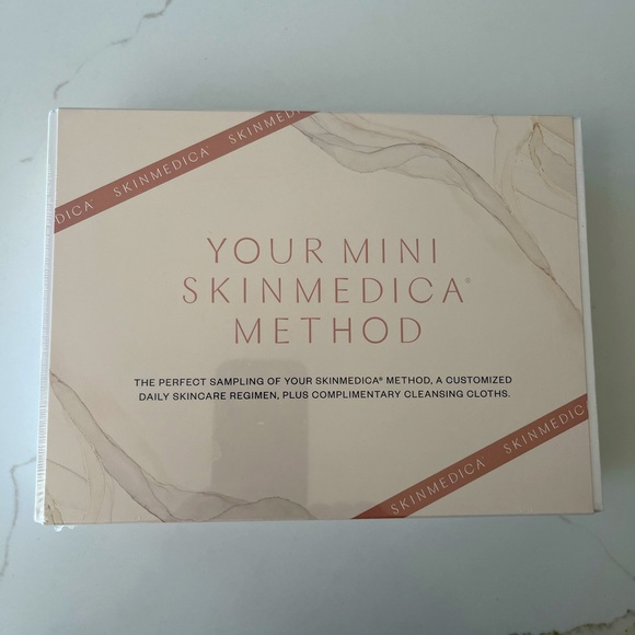 SkinMedica, your mini method kit, sealed, NWT, the perfect kit expiration 1/25 - Picture 2 of 8